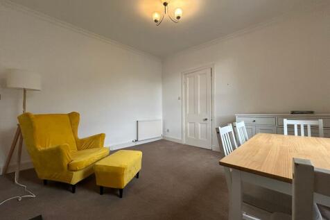 22A Damdale, Peebles, EH45 8DG photo 3