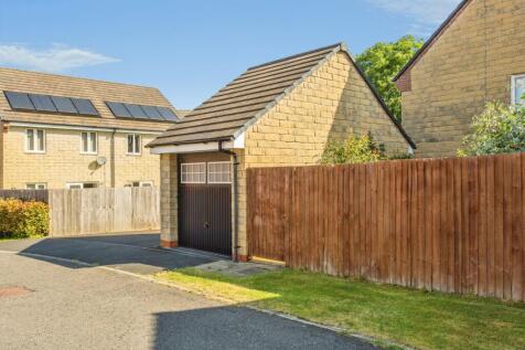 Detached Garage