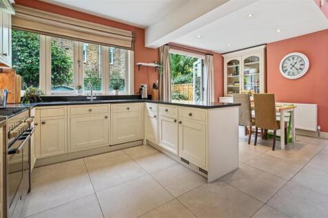 Westwick Gardens - KitchenA3