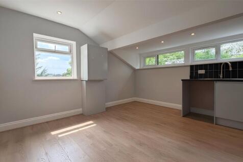 Living Room/Kitchen
