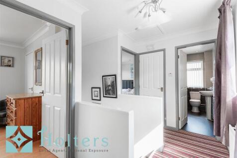 70 Rocke's Meadow, Knighton-08.jpg