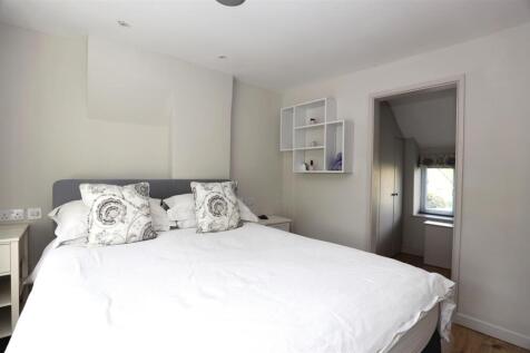 Bedroom1.jpeg