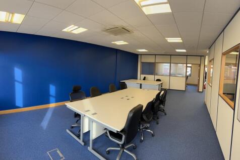 Office to rent Image 4