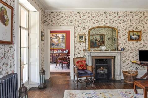 Sitting Room Detail