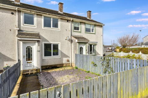 Workington, CA14 - property photo