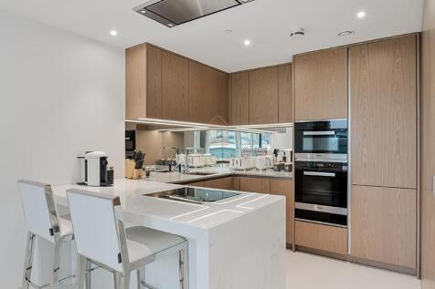 117 SUGAR QUAY (10).jpg