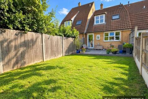 Garden to House