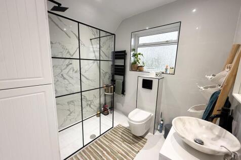 Hawcoat Lane, Barrow-In-Furness, LA14 photo 4