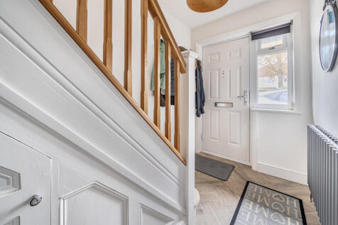 1369070-18-68ed2b...