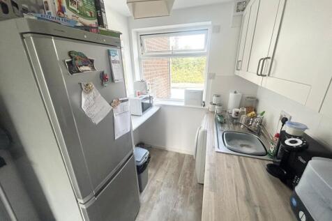 Ashley Court, Ashby Road, Burton upon Trent, DE15 photo 4
