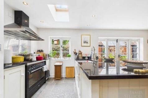 Open Plan Dining Kitchen