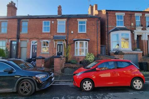 Laurel Lane Halesowen 1.jpg