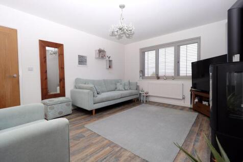 Bedroom 4/Lounge - Ground Floor