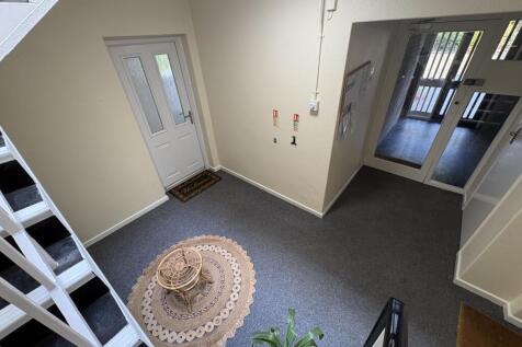 Glendower, Warwick Court, Warwick Road, Stratford-upon-avon, Warwickshire photo 3