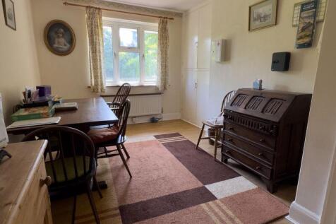 Breakfast Room /Study