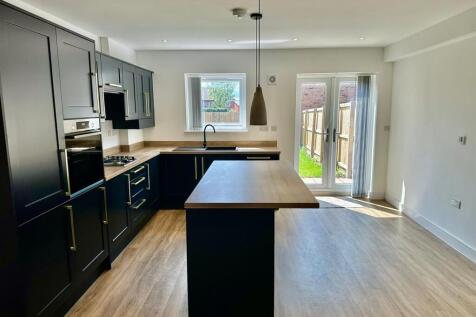 WhatsApp Image 2025-07-14 at 14.02.32.jpeg