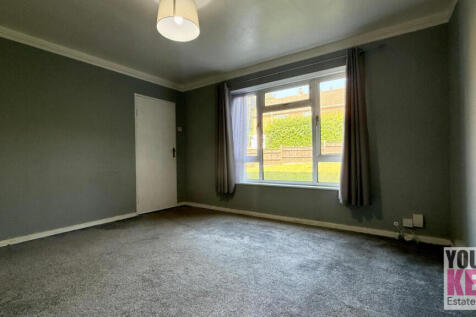 Hythe Estate Agents - Your Key Move. Free property