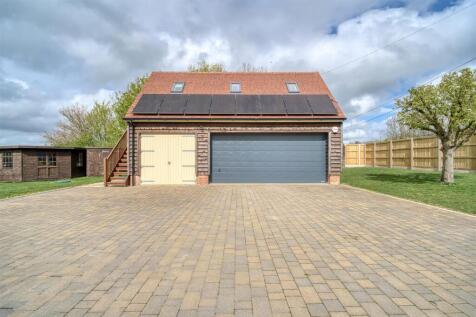 Triple Garage
