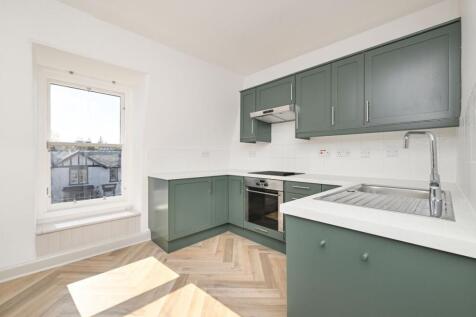 Dreghorn Loan, Edinburgh, EH13 0DF photo 3