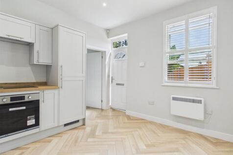 Commonside, Pensnett, Brierley Hill photo 3