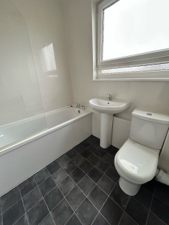 Knapdale Street, Glasgow, G22 photo 4