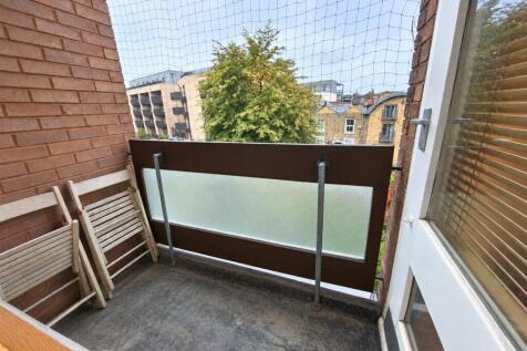 Fenwick Place, London, SW9 photo 4