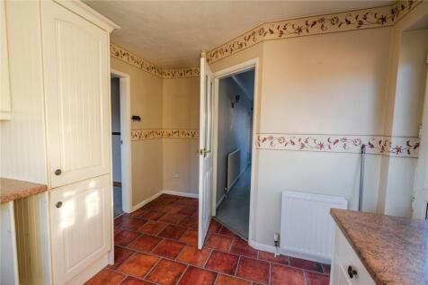 Woodhall Drive, Waltham, Grimsby, Lincolnshire, DN37 photo 4