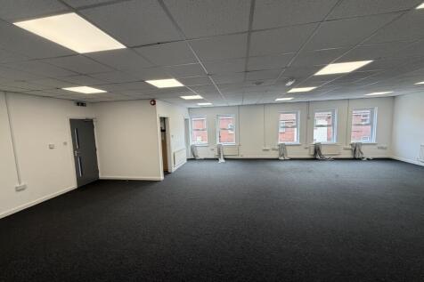 Office to rent Image 3