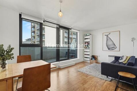 Palmers Road E2-4.jpg