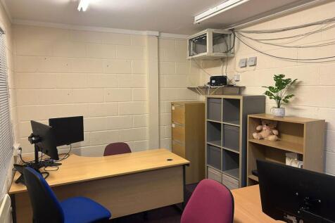 Office2.jpg