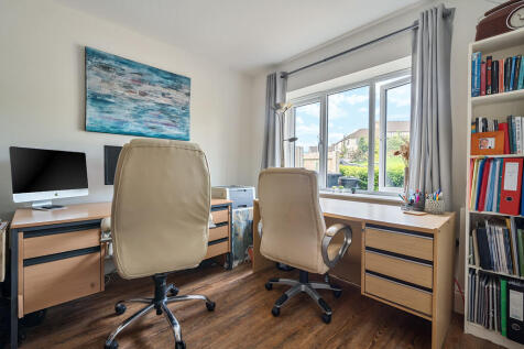 Bedroom Five / Si...