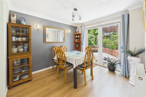 Fairway Drive, Carlton, Nottingham photo 3