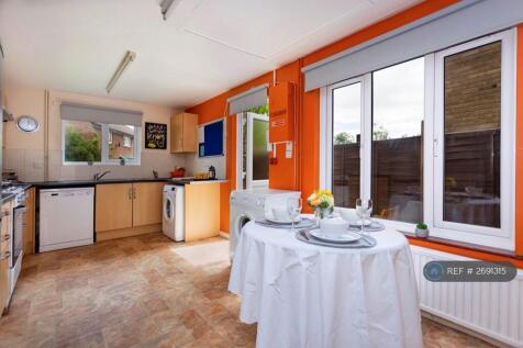 Large Open Planned Kitchen