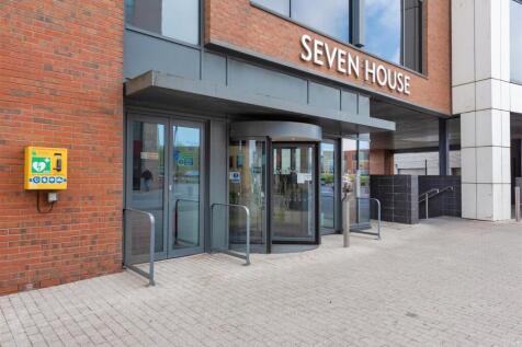 Seven House Entrance