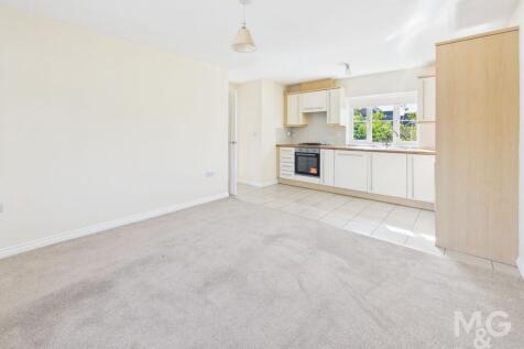 Kitchen/Living Space