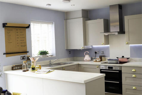 CH-SEM-Earl's Croft- Show home kitchen