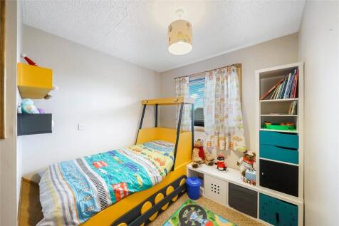 4 bed, 3 bath Detached in Cardiff - Photo 21