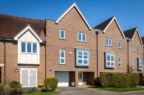 24 Hawkins Road-15.jpg