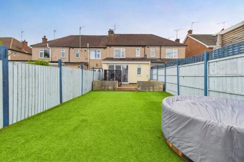 CAM05192G0-PR0105-STILL021