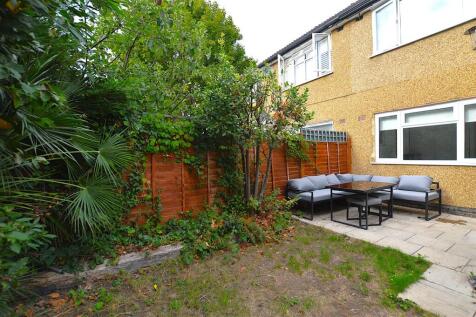 93 Kneller Road new garden2.jpg