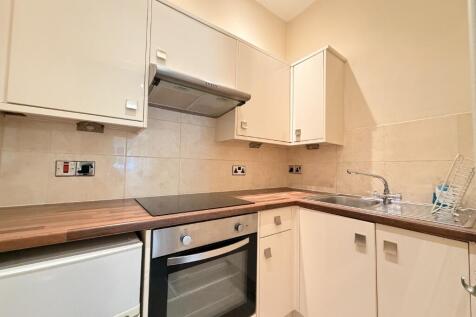 Huntly Gardens, Hillhead, Glasgow, G12 photo 5