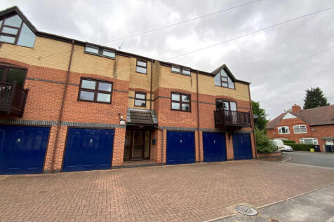 2 Bedroom second floor flat