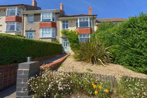 Front shot of property..jpg