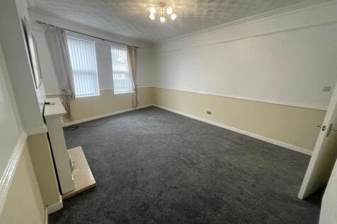 Rake Lane, Wallasey photo 4