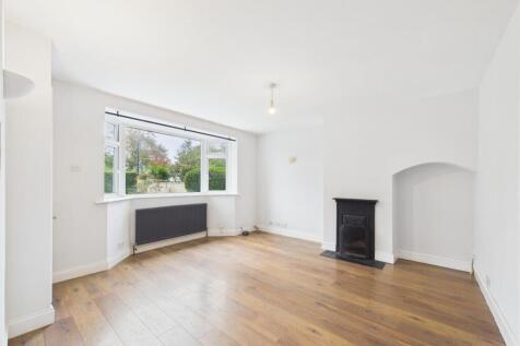 Living Room.jpg