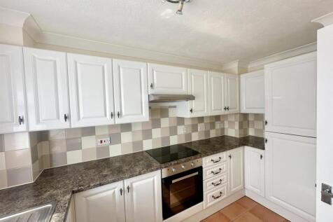 Jubilee Court, Cavell Avenue, Peacehaven, East Sussex photo 5