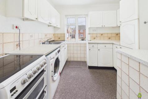 Presented by Clinton at EweMove Bexleyheath and Da