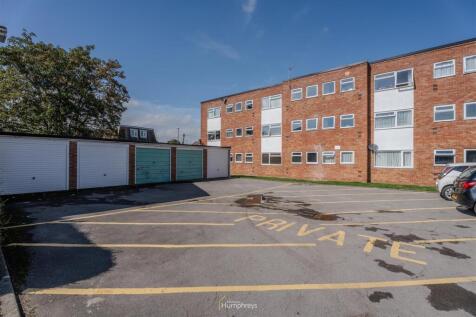 Meadow Court-2.jpg