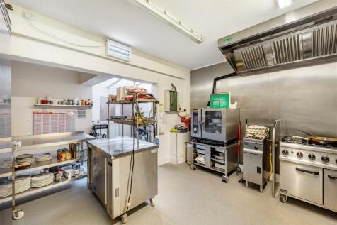 Fairfield Guest House (Boston)-23.jpg