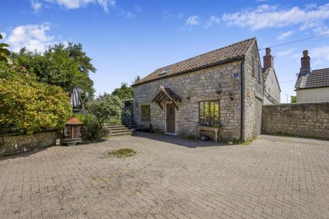 Rear Courtyard &amp; Annex.jpg